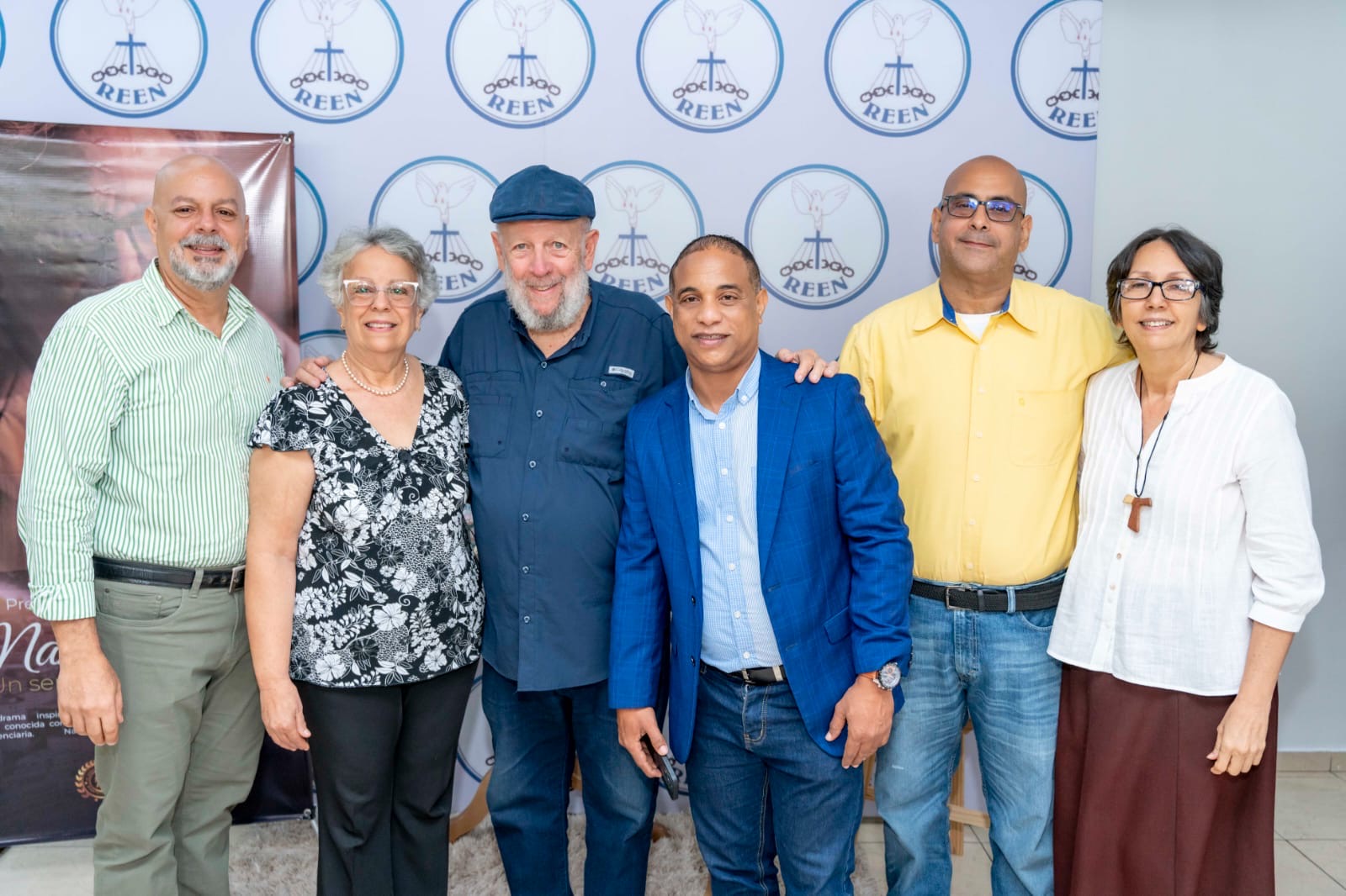 Participantes del documental ofrecen conmovedores testimonios sobre el impacto de Mamá Ninón en sus vidas y su legado de amor, fe y servicio en las cárceles dominicanas.